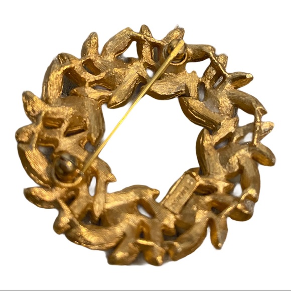 Vintage Avon Pearl Bead Wreath Brooch, Pin - Picture 3 of 4